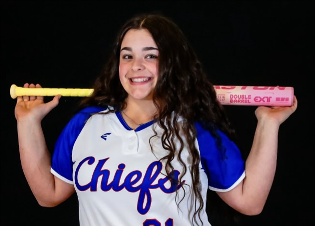 EXTRA INNINGS: An Interview With Nonnewaug Third Baseman Gianna DeLorenzo